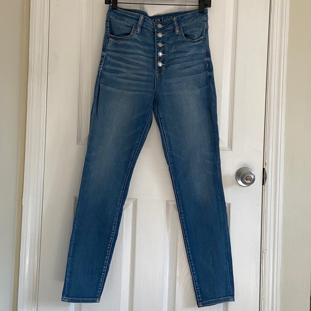 High Waisted American Eagle Button Fly Jeggings
